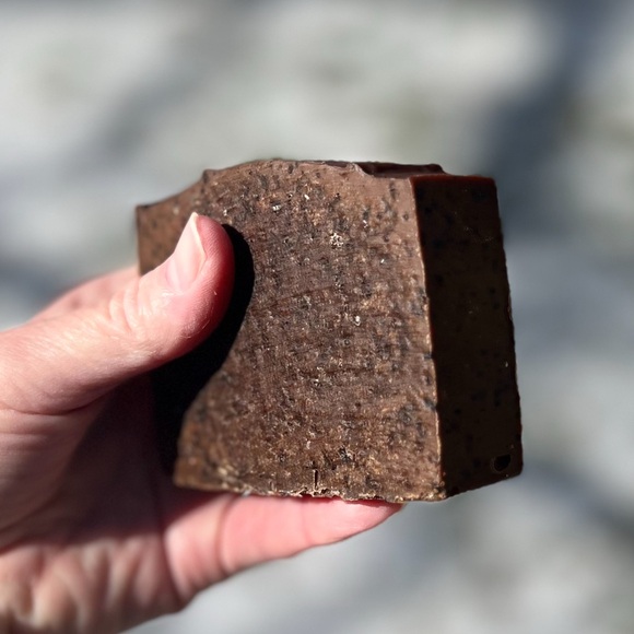 Handcrafted Soap - Artisan - Dark Roast Coffee Exfoliating Bar - Picture 2 of 5